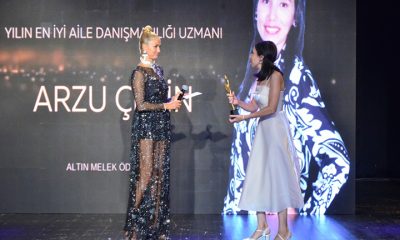 Arzu Çetin “Yılın En Başarılı Aile Danışmanlığı Uzmanı” ödülüne layık görüldü.