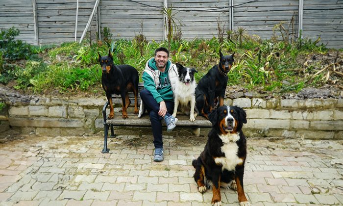 Sanatçı Doğan Güneş sahnelere geri dönüyor